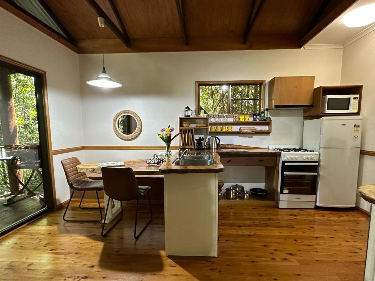 Crater Lakes Rainforest Holiday park